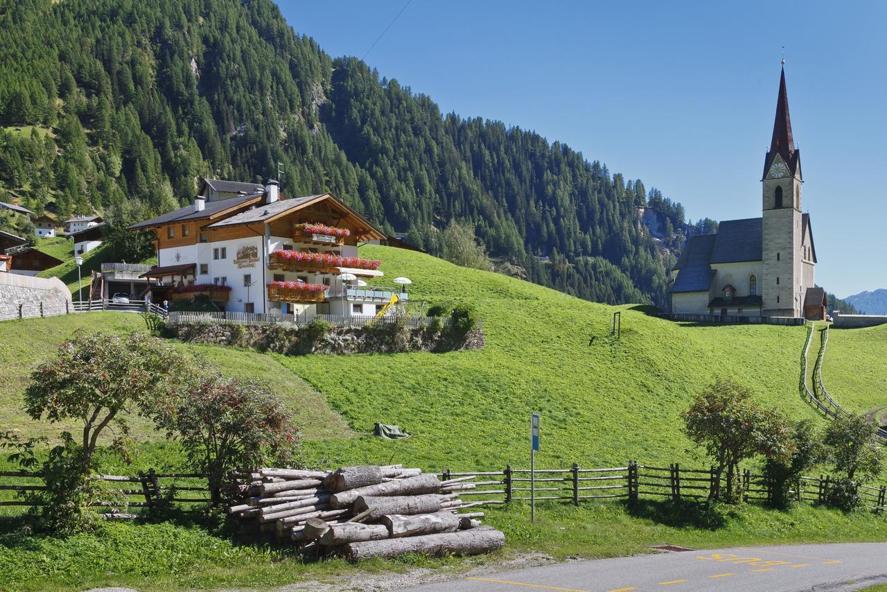 Gasthof Trausberg Corvara in Passiria Bagian luar foto