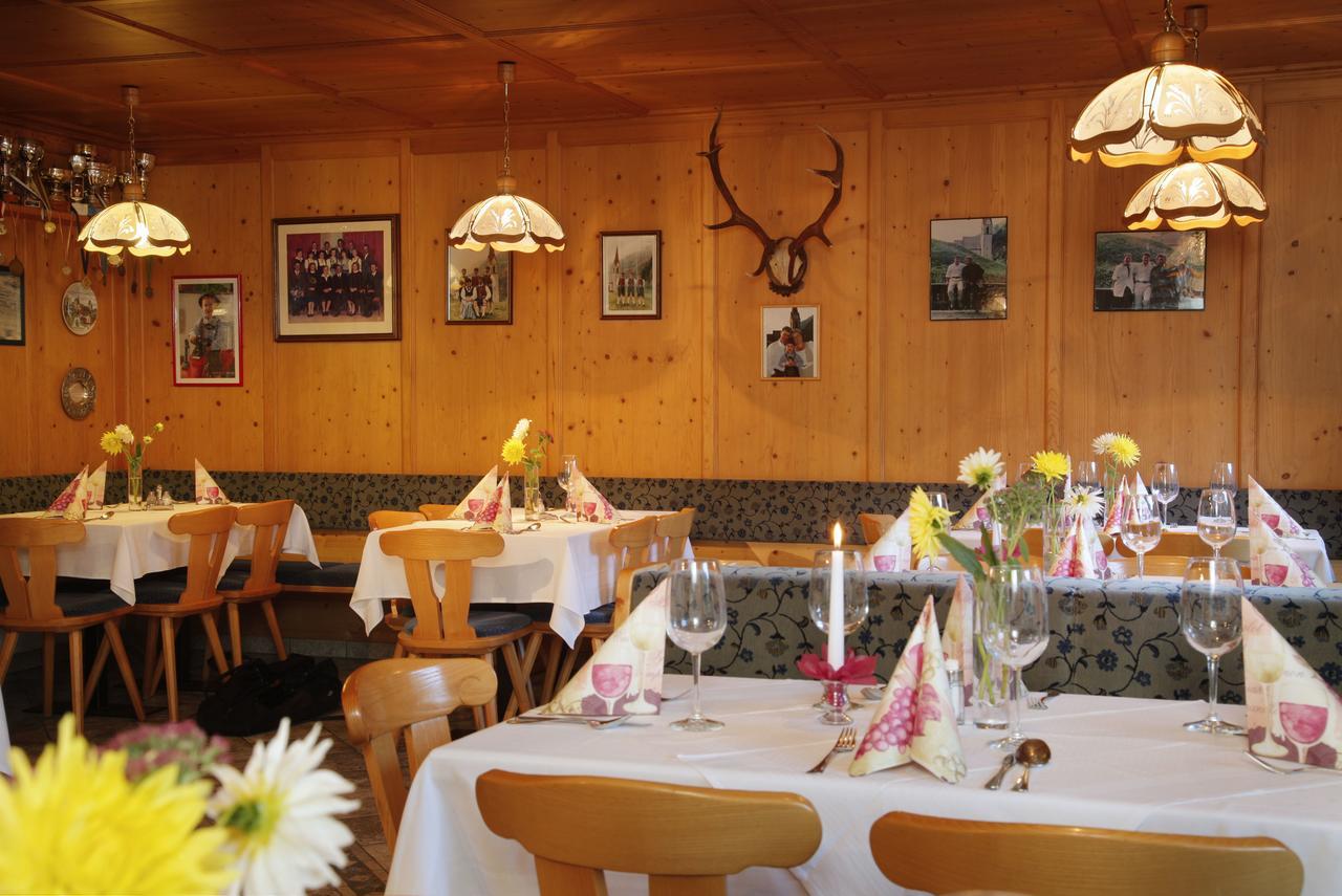 Gasthof Trausberg Corvara in Passiria Bagian luar foto